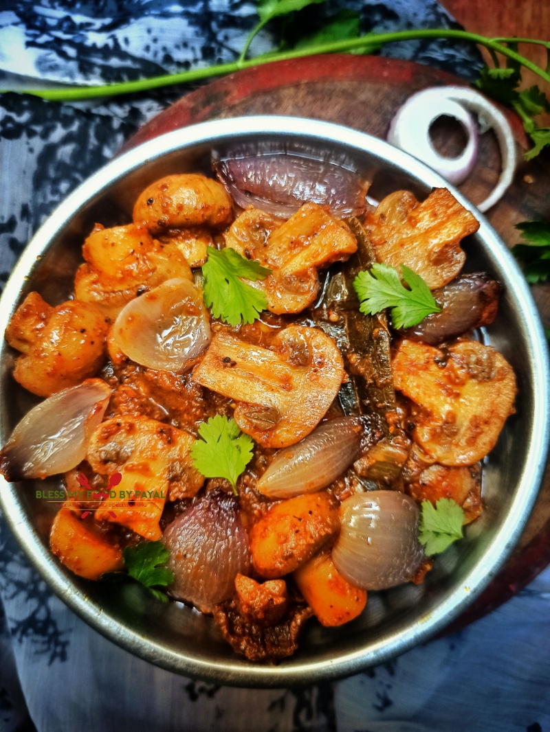 Mushroom Do Pyaza Half